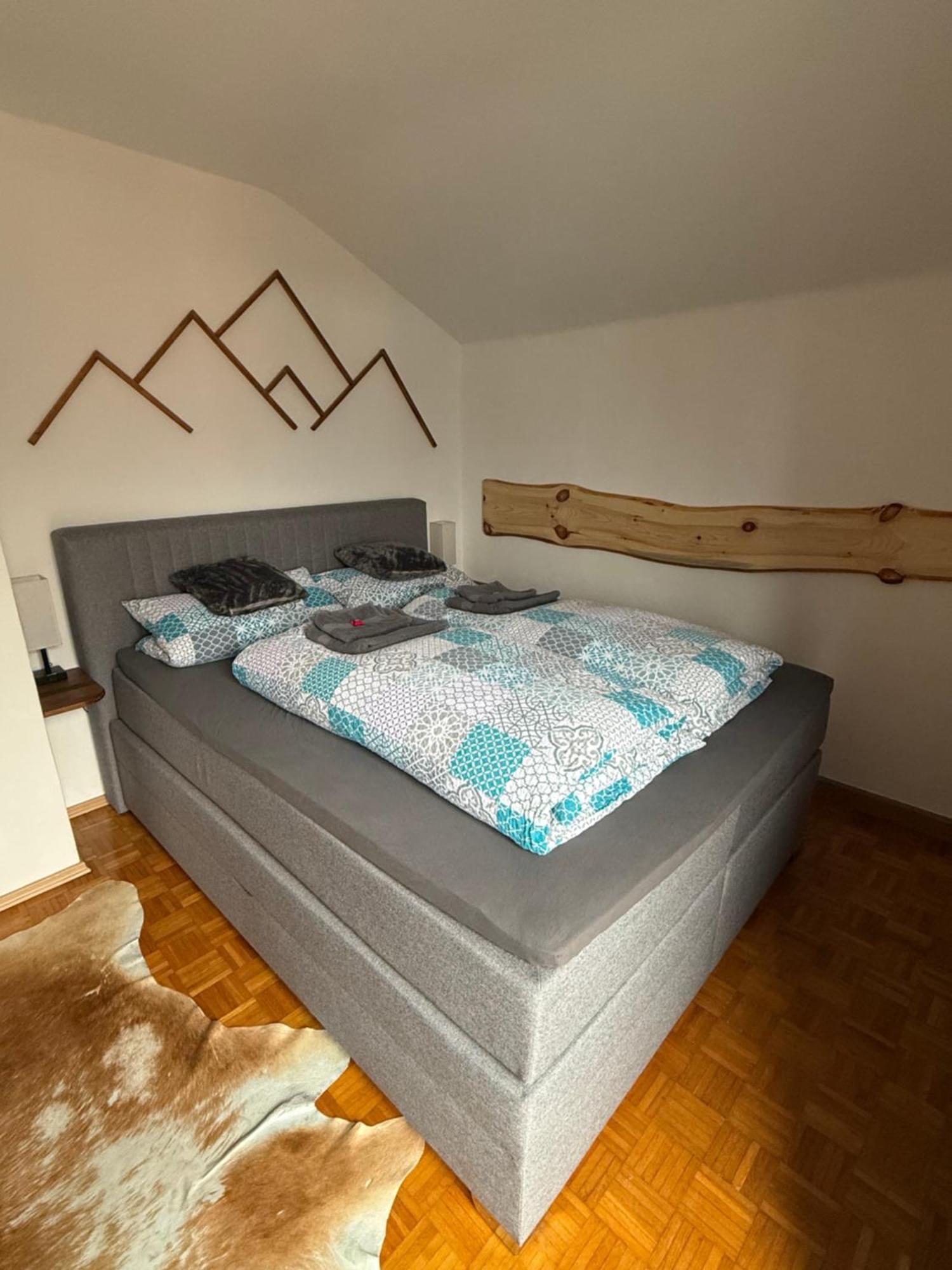 Ferienwohnung Seidenhuhn Киферсфелден Екстериор снимка