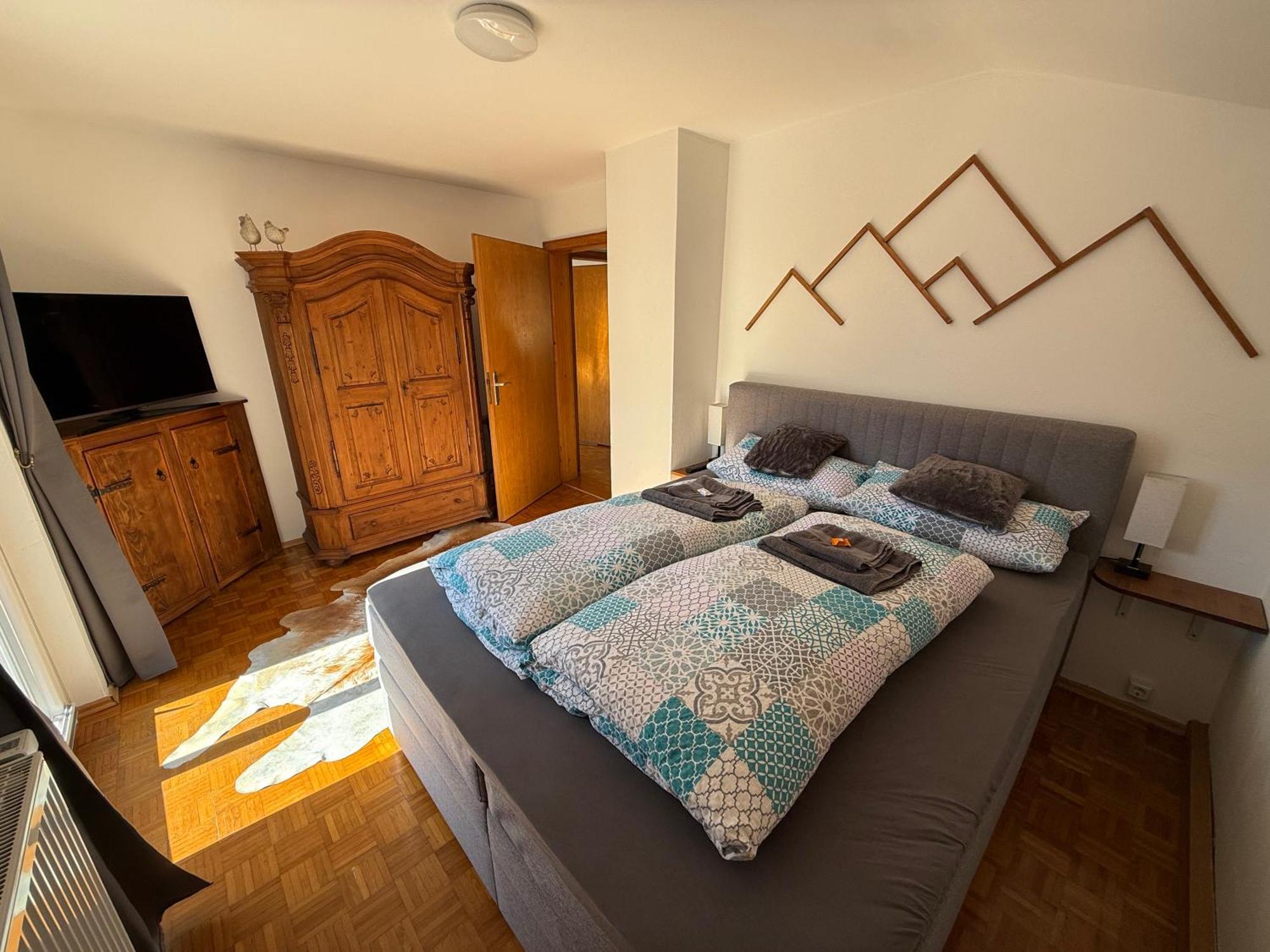 Ferienwohnung Seidenhuhn Киферсфелден Екстериор снимка